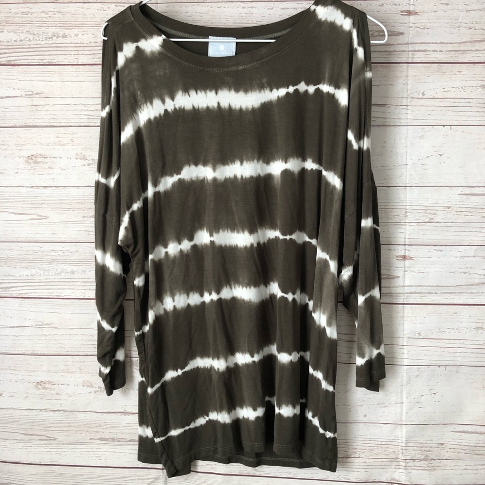COPY - Sunday open shoulders tie dyed shirt. Size Medium